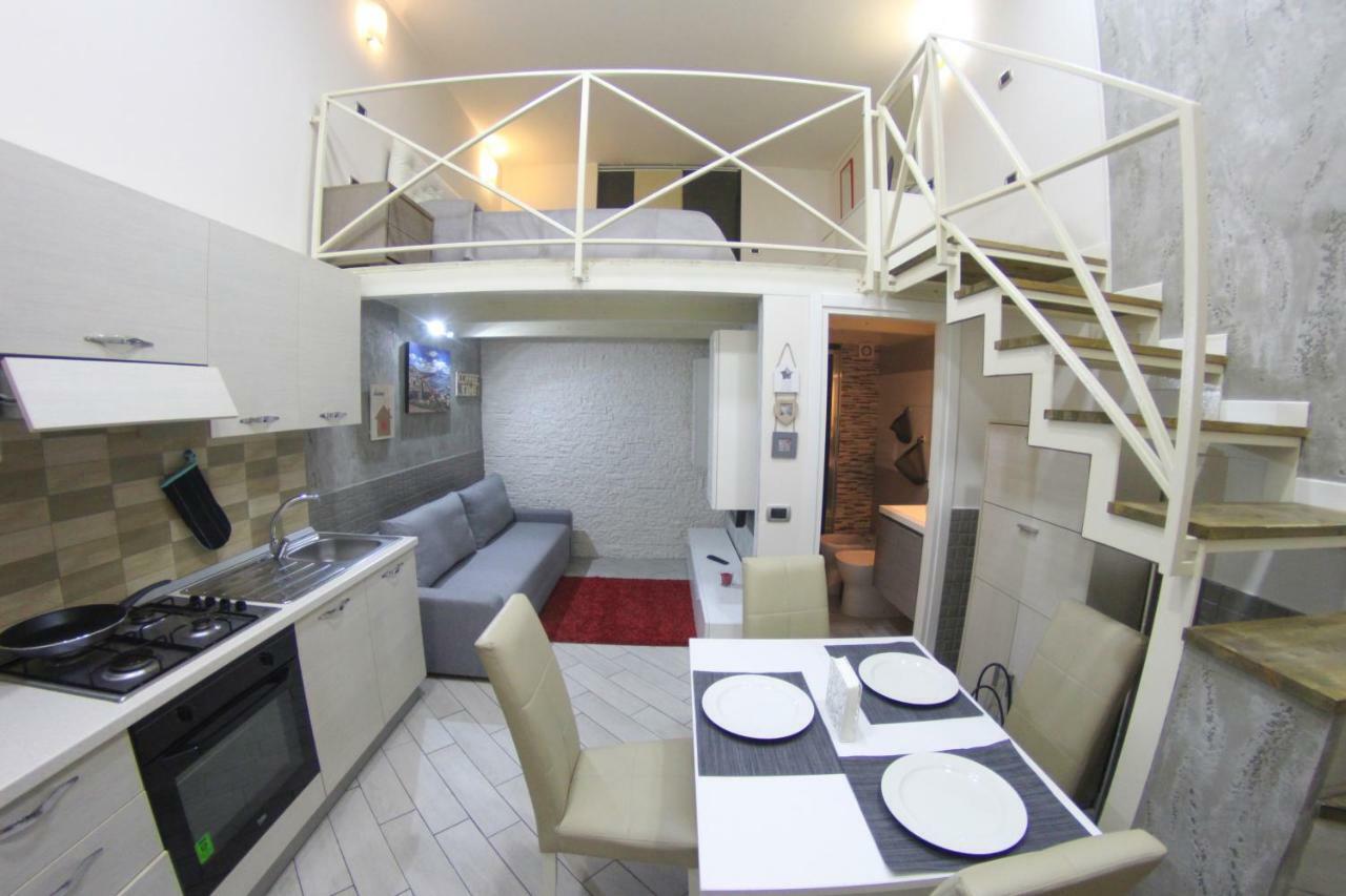 Brillantina House * Napoli